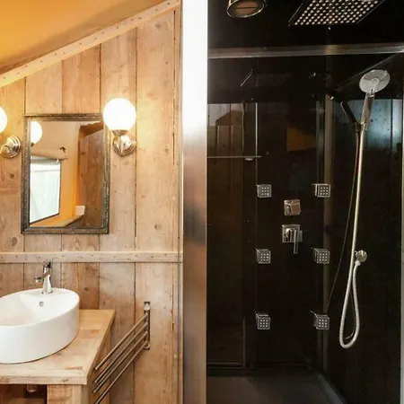 In De Veluwe Met Prive Sanitair Ll54